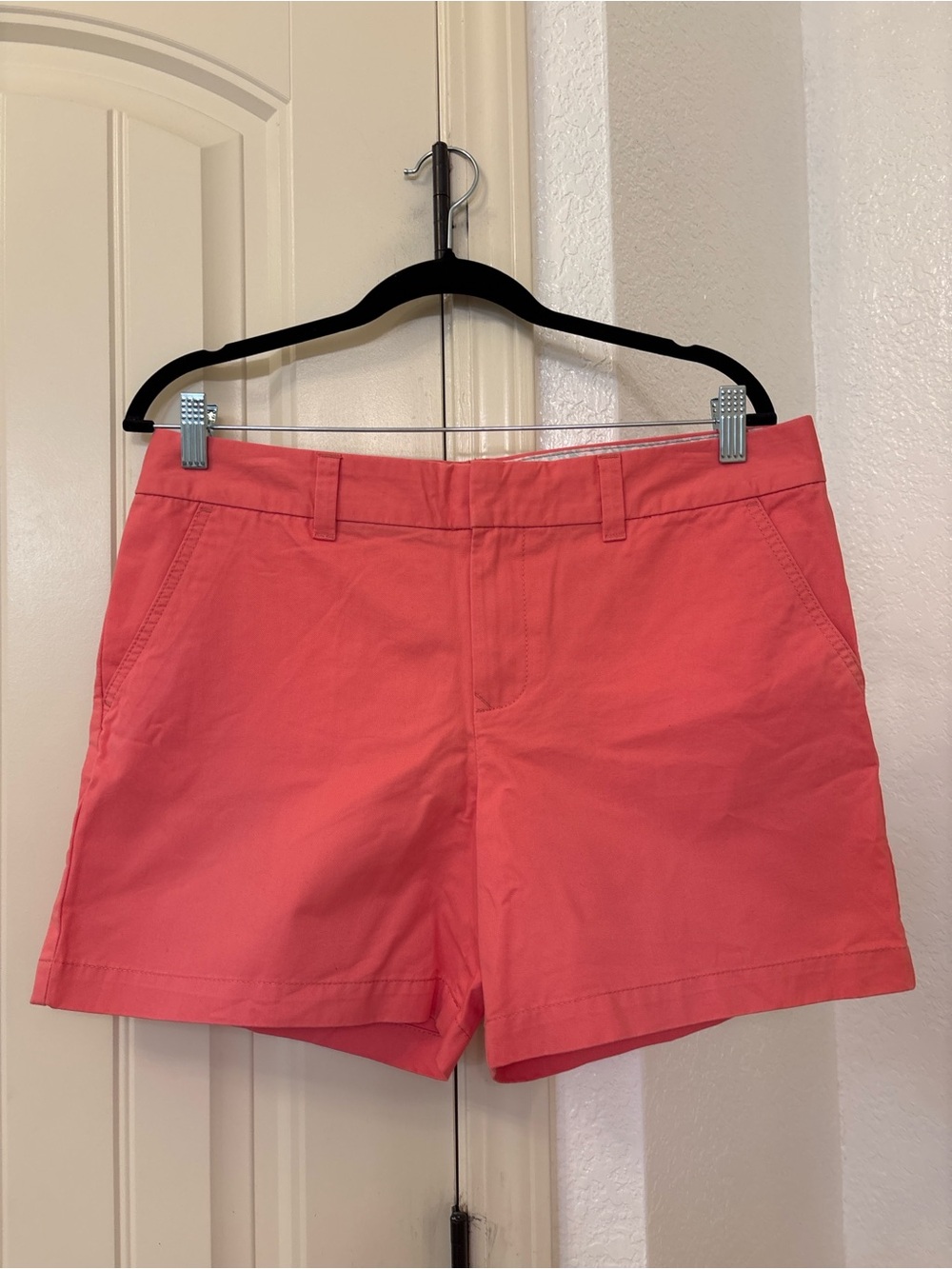 Tommy Hilfiger Women’s Coral Pink Chino Shorts Size 10 NWT 100% Cotton Preppy